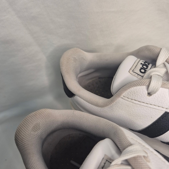 Adidas Grand Court 2.0 Sneaker Women’s size 7 Men's Size 8 Black/White - Picture 4 of 10